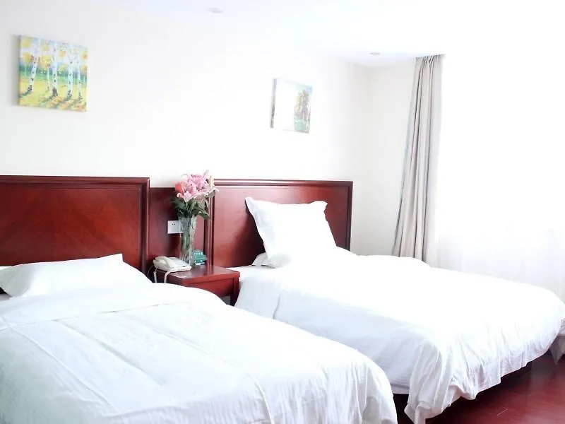 ***  Greentree Inn Henan Xinxiang Laodong S) Street Zangying Bridge Business Hotel Kína